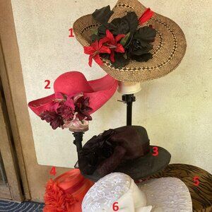 Vintage hats!!
Make me an offer!
See pricing guide in details